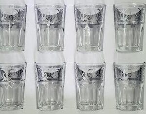 Ensemble de verres avec design floral classique